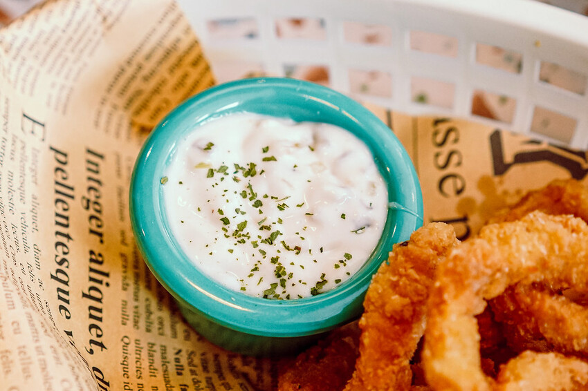 板橋大份量美式火烤漢堡，可以客製個人專屬漢堡，還有全天候豪華早午餐│板橋美食推薦│捷運新埔站 │【Stan &