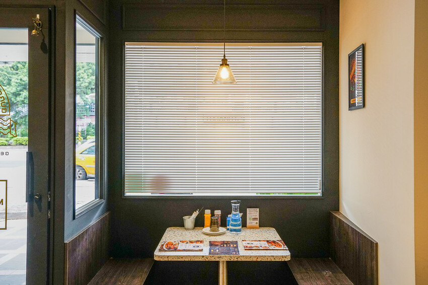 板橋大份量美式火烤漢堡，可以客製個人專屬漢堡，還有全天候豪華早午餐│板橋美食推薦│捷運新埔站 │【Stan &