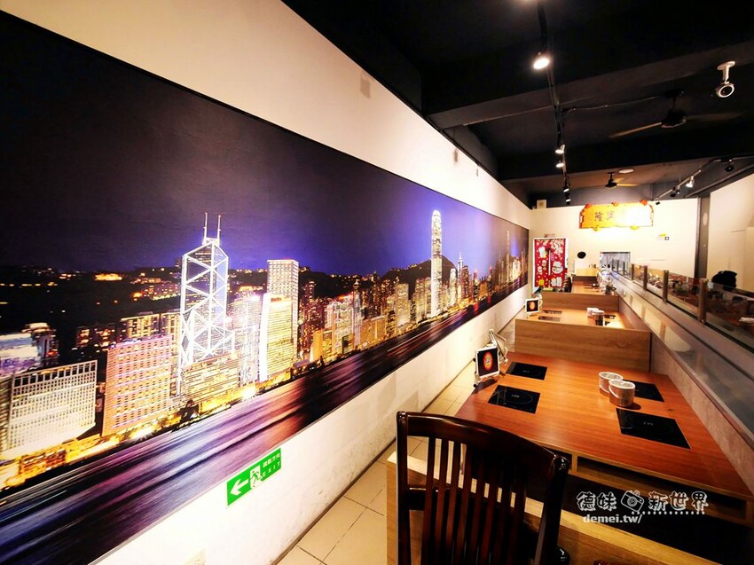 桃園市美食【香港新幹綫火鍋】港式平價個人/鴛鴦│特推香菜皮蛋鍋底│平板點餐&雙軌自動送餐系統 - 德妹看新世界
