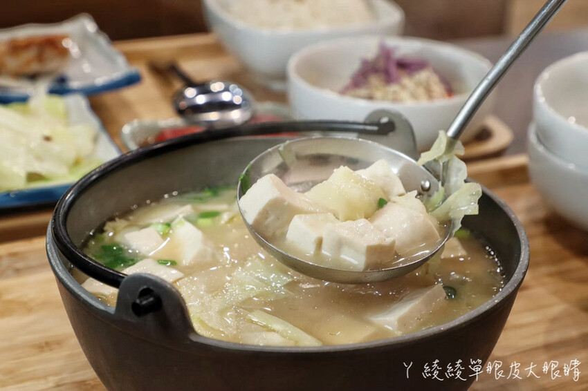 新竹鐵板咖哩料理推薦梦禾咖哩廚房！超低調的日式食堂，平價鐵板料理不到兩百元