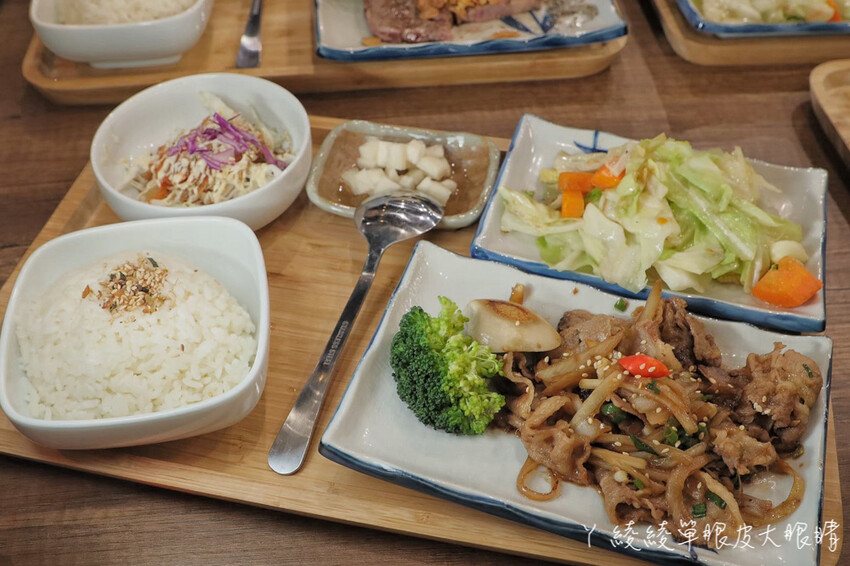 新竹鐵板咖哩料理推薦梦禾咖哩廚房！超低調的日式食堂，平價鐵板料理不到兩百元