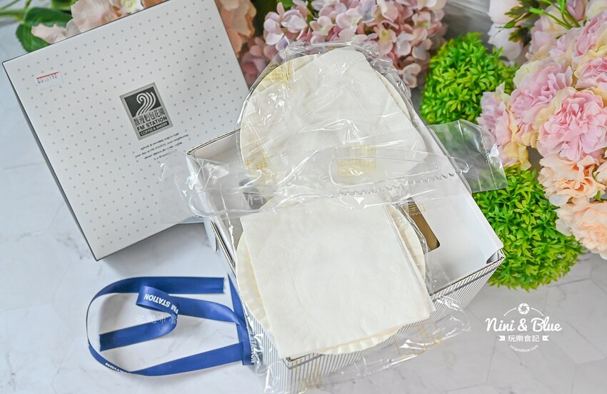 台中母親節蛋糕推薦,永遠18歲蛋糕、粉紅泡泡冰淇淋蛋糕