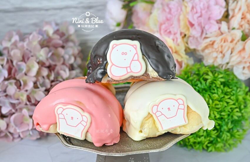 台中母親節蛋糕推薦,永遠18歲蛋糕、粉紅泡泡冰淇淋蛋糕