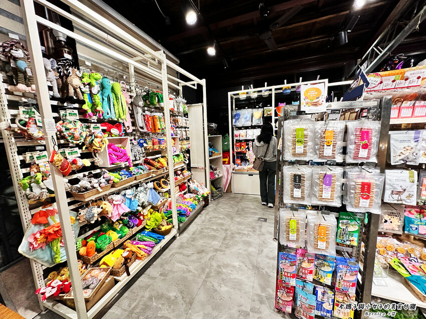 寵物點子 Pets Idea 輕食 烘焙/寵物用品 (寵物友善餐廳)(榕景時光生活園區內)(捷運東門站)(捷運古亭