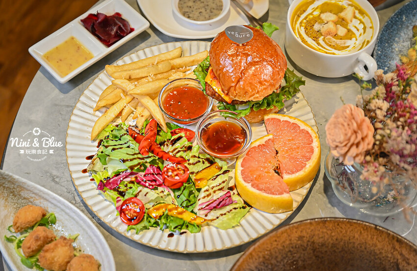 台中蔬食餐廳推薦，最瘦義大利麵櫛瓜麵，0澱粉超低卡