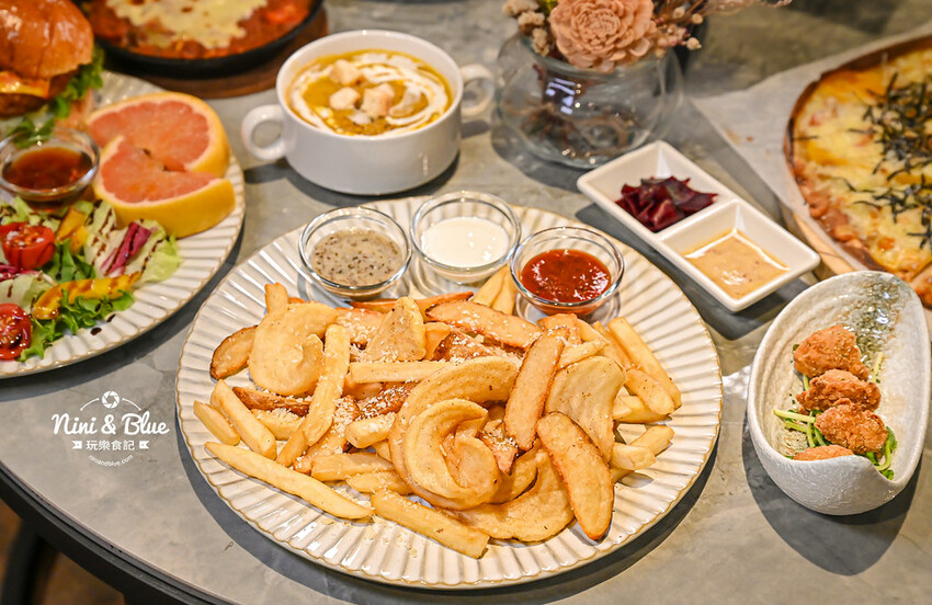 台中蔬食餐廳推薦，最瘦義大利麵櫛瓜麵，0澱粉超低卡