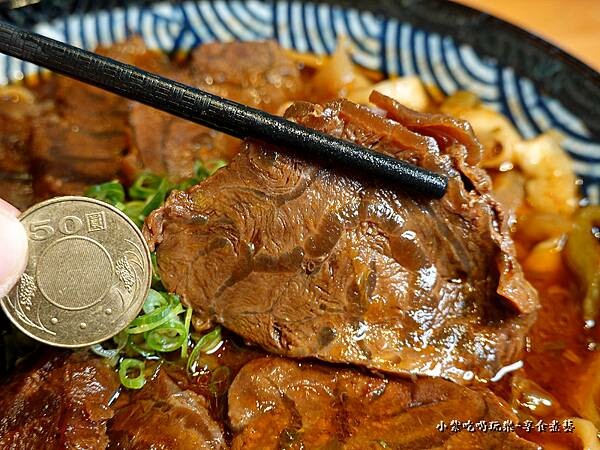 老甕酸菜牛肉麵加肉-2023集英會牛肉麵國際店 (3).jpg