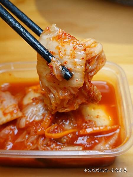 韓式泡菜-集英會牛肉麵館國際店.jpg