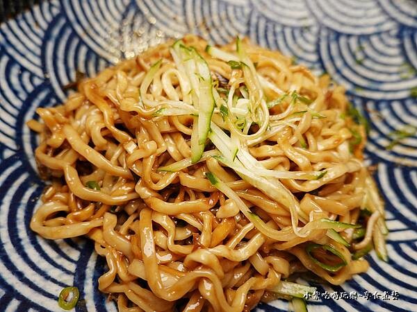 炸醬乾麵-集英會牛肉麵館國際店 (4).jpg