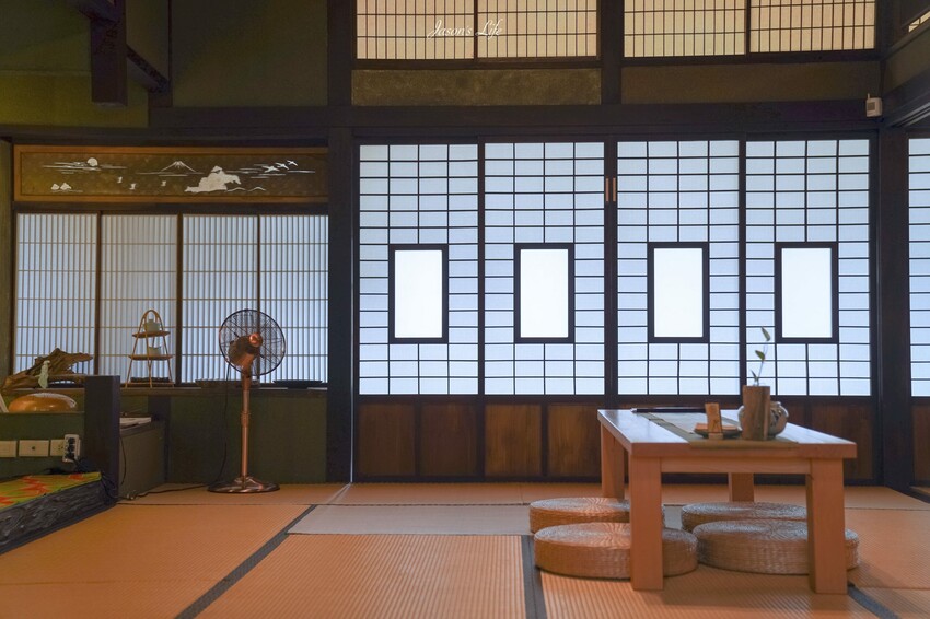 【台南新營│美食】弎弌和茗園。本田三一宅邸,80餘年日式老屋,榻榻米吃蕎麥冷麵,很有氛圍