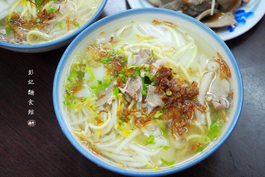 10貫壽司只要$250超划算,不用1張小朋友直接飽到天靈蓋.平價好吃又新鮮的日式壽司專賣店♥鮨之屋♥         新