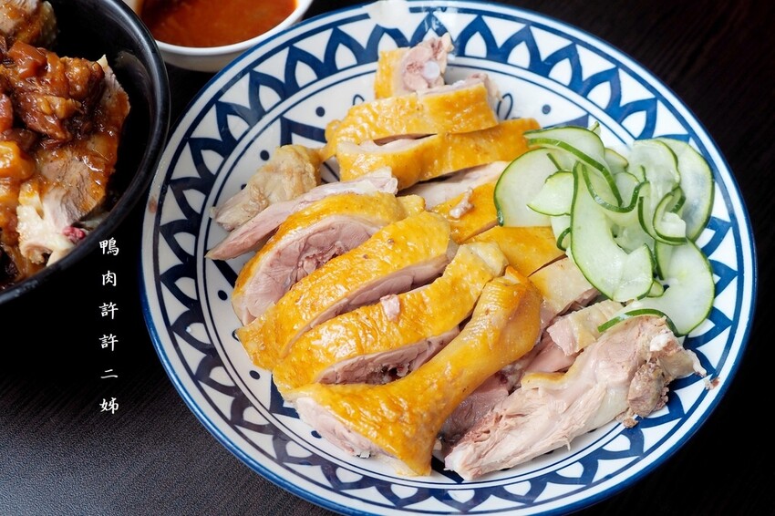 10貫壽司只要$250超划算,不用1張小朋友直接飽到天靈蓋.平價好吃又新鮮的日式壽司專賣店♥鮨之屋♥         新