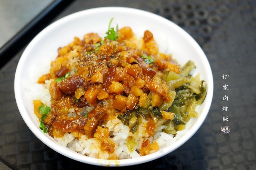 10貫壽司只要$250超划算,不用1張小朋友直接飽到天靈蓋.平價好吃又新鮮的日式壽司專賣店♥鮨之屋♥         新