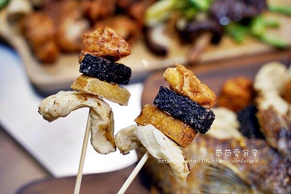 【板橋炸雞】暖男炸雞 #焦糖炸雞 #蒜香炸雞 #炸物 #炸雞 #板橋美食 (7).JPG