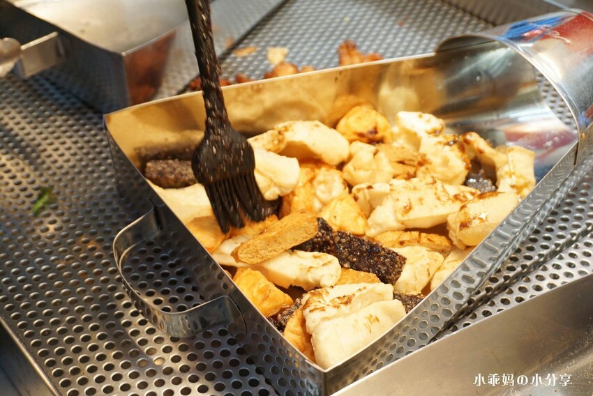 板橋鹹酥雞推薦【暖男炸雞 板橋店】辦公室下午茶、宵夜首選就是暖男啦!必點蒜香炸雞、焦糖炸雞!鮮嫩多汁超