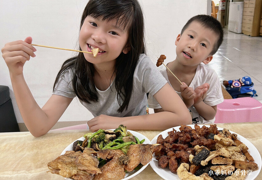板橋鹹酥雞推薦【暖男炸雞 板橋店】辦公室下午茶、宵夜首選就是暖男啦!必點蒜香炸雞、焦糖炸雞!鮮嫩多汁超