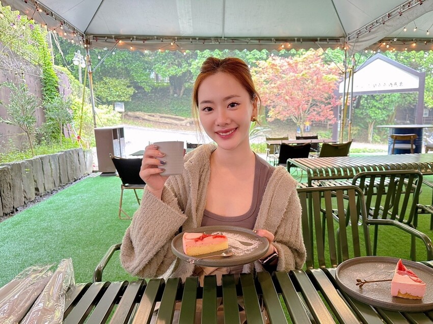 台北懶人豪華露營《趣兒Chill：藍鵲菲菲》一泊三食！清晨被日出美景、藍鵲叫聲喚醒，陽明山露營入住山林菲