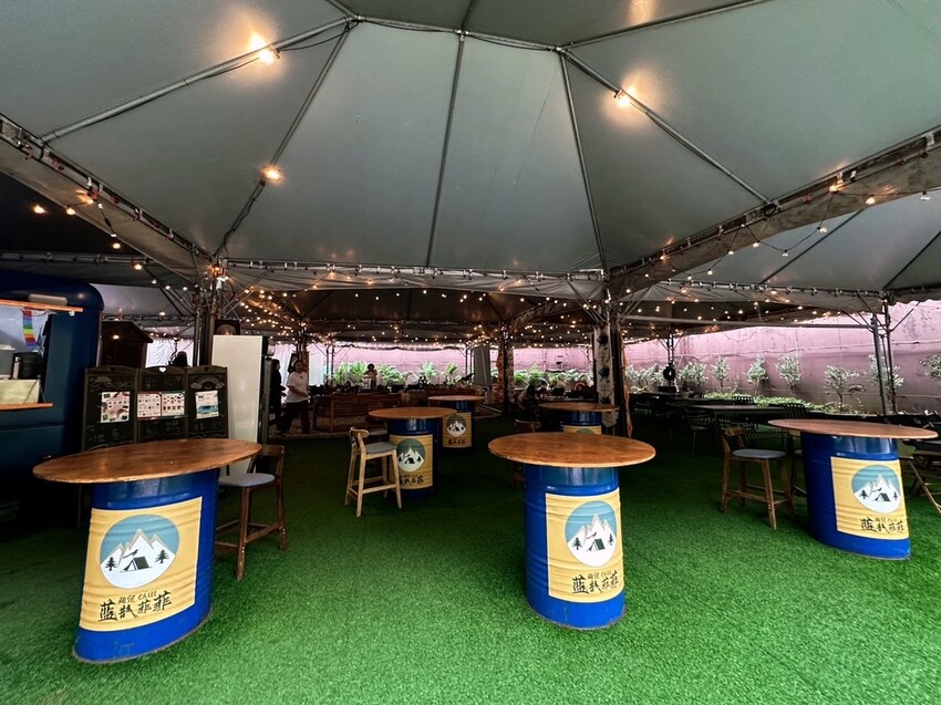 台北懶人豪華露營《趣兒Chill：藍鵲菲菲》一泊三食！清晨被日出美景、藍鵲叫聲喚醒，陽明山露營入住山林菲