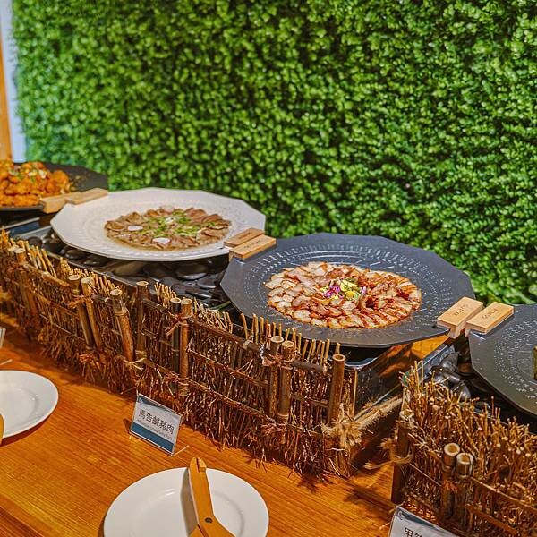 台北 士林區 趣兒Chill:藍鵲菲菲 陽明山 免裝備 豪華懶人露營 28.jpeg