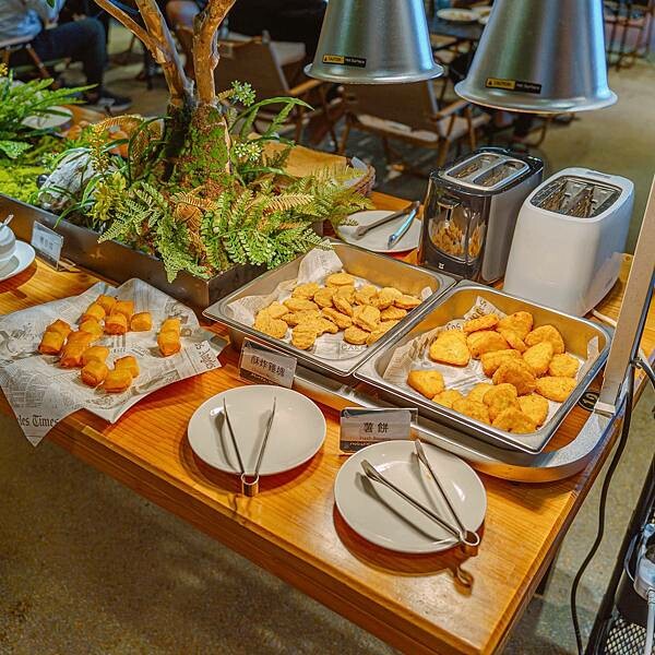 台北 士林區 趣兒Chill:藍鵲菲菲 陽明山 免裝備 豪華懶人露營 36.jpeg