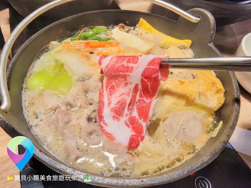 [食]基隆 潮境公園 放時話題 深夜美食 精緻豐富鍋物料理 用餐可享飲料 冰淇淋 野菜自助盤 無限享用 首次加