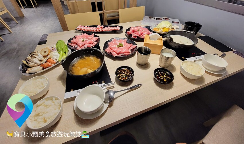 [食]基隆 潮境公園 放時話題 深夜美食 精緻豐富鍋物料理 用餐可享飲料 冰淇淋 野菜自助盤 無限享用 首次加
