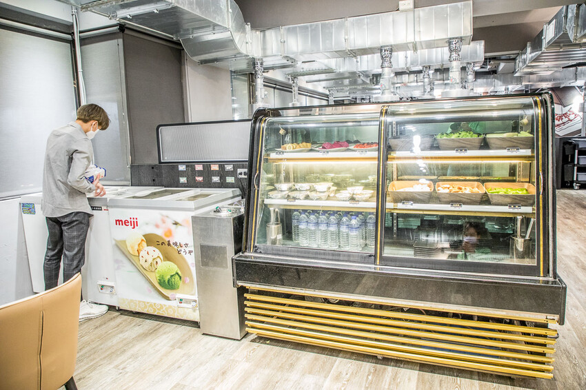 桃園【吃肉肉燒肉專門店】799元起頂級海陸食材+手搖飲34款無限暢飲