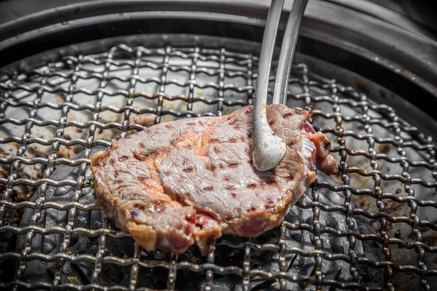 桃園【吃肉肉燒肉專門店】799元起頂級海陸食材+手搖飲34款無限暢飲