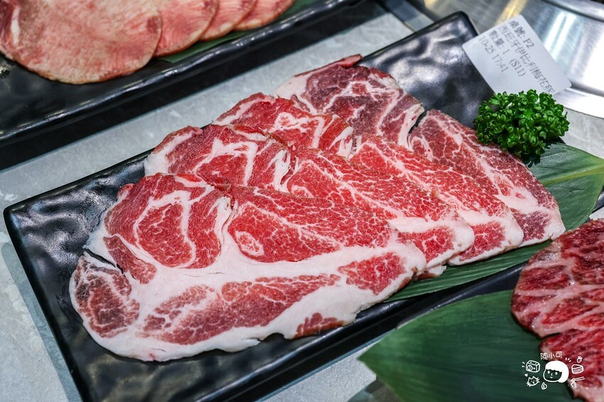 超人氣燒肉吃到飽，一千元就能吃到超過70種食材無限享用！生蠔、蔬菜吧、優質肉品通通不怕你吃