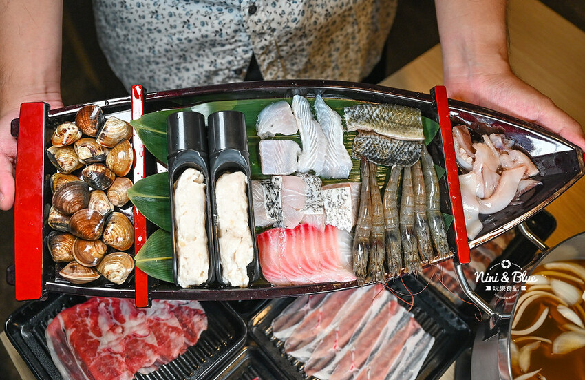 台中新開的壽喜燒火鍋,498元7種肉品吃到飽,台中捷運舊社站美食推薦 -妮妮布魯