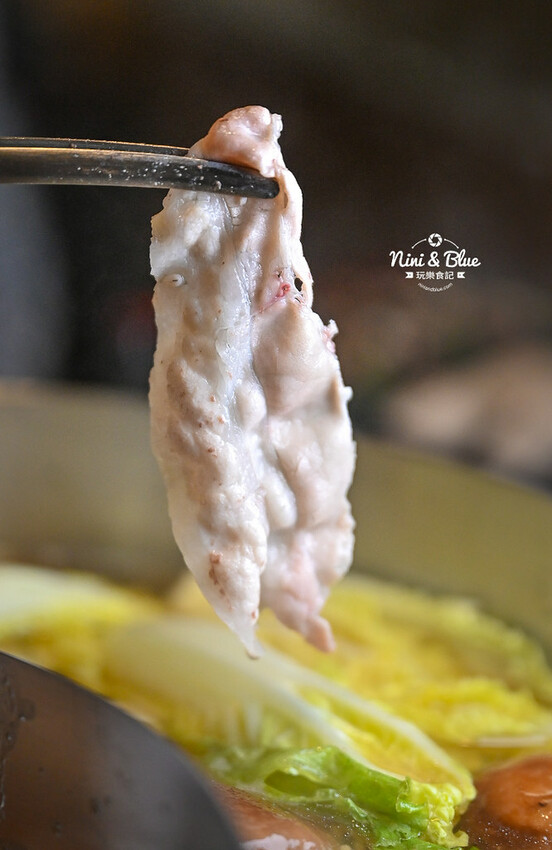 台中新開的壽喜燒火鍋,498元7種肉品吃到飽,台中捷運舊社站美食推薦 -妮妮布魯