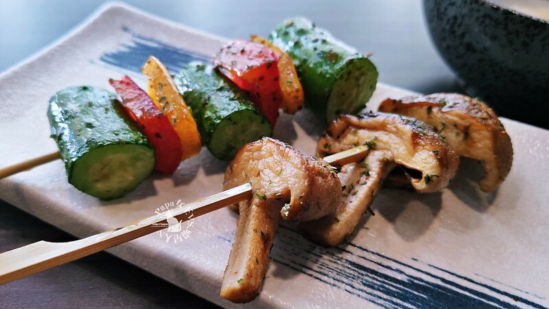 台中美食｜團購  玩皮爆脆皮五花肉-神秘出鬼末之團購美食曝光  爆裂五花肉．酥脆不油膩