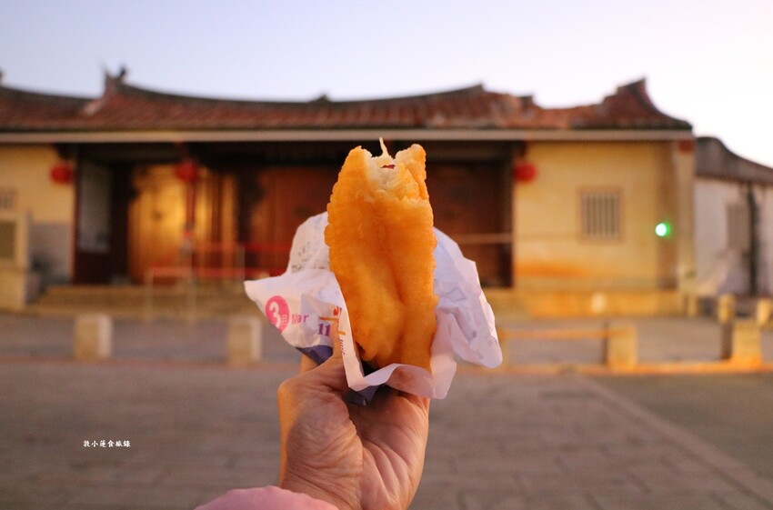 和記油條‧金門百年老店,膨鬆鬆的現炸油條,外酥內軟越嚼越帶勁 - 敦 小 蓮の食旅錄