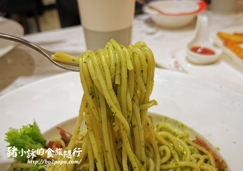 高雄。岡山》NU PASTA 義大利麵(岡山店)。平價的連鎖店