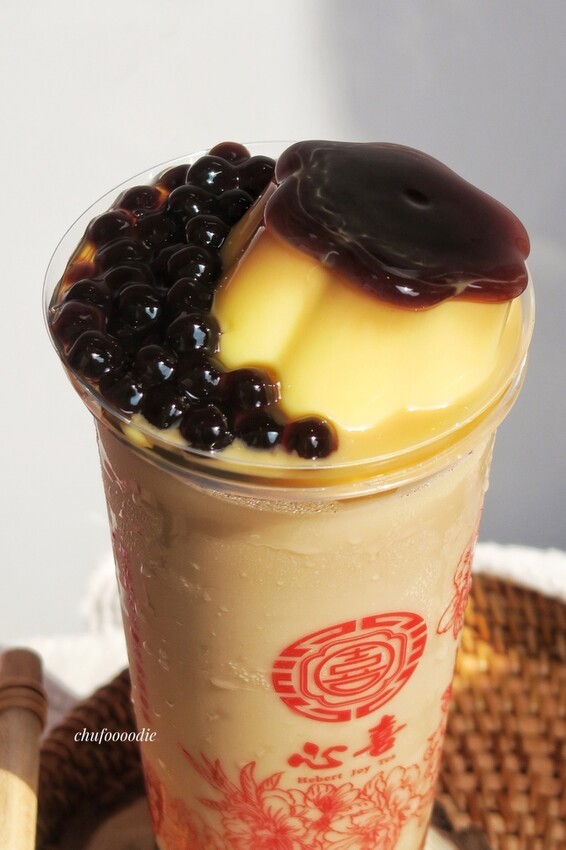 【心喜手工茶】超高CP值的高雄平價飲料~料加滿滿的布丁珍珠奶茶居然只要50元~草莓三重奏銅板飲料也只要40元~想省錢就來心喜手工茶鄭和店