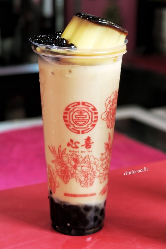 【心喜手工茶】超高CP值的高雄平價飲料~料加滿滿的布丁珍珠奶茶居然只要50元~草莓三重奏銅板飲料也只要40元~想省錢就來心喜手工茶鄭和店