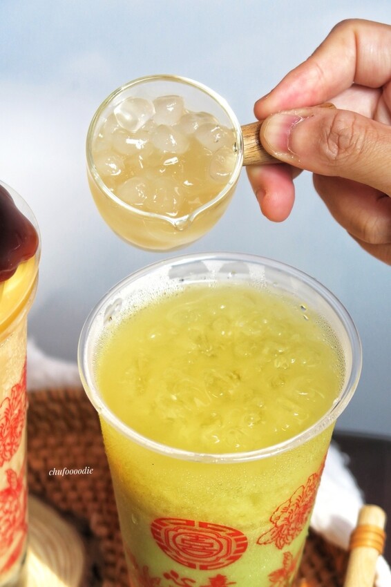 【心喜手工茶】超高CP值的高雄平價飲料~料加滿滿的布丁珍珠奶茶居然只要50元~草莓三重奏銅板飲料也只要40元~想省錢就來心喜手工茶鄭和店