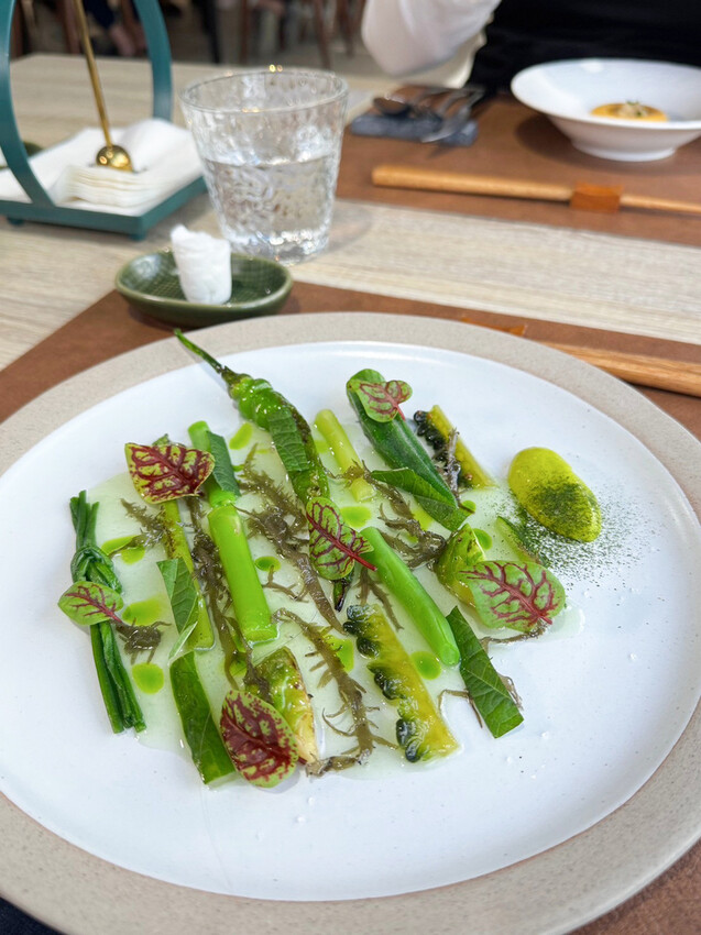 高雄素食餐廳│仙桃素的蔬食體驗│顛覆味蕾的素食饗宴，素食也能