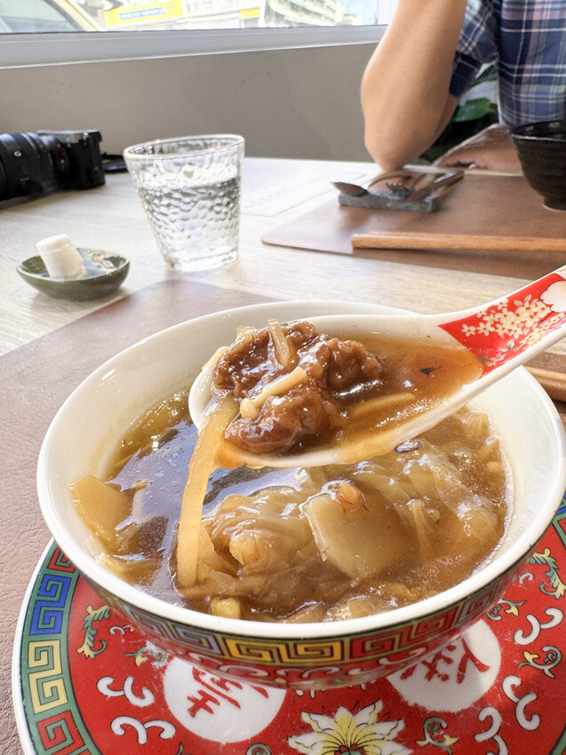 高雄素食餐廳│仙桃素的蔬食體驗│顛覆味蕾的素食饗宴，素食也能