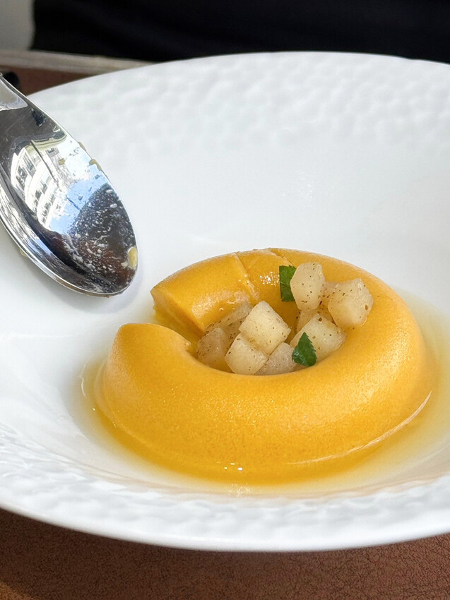 高雄素食餐廳│仙桃素的蔬食體驗│顛覆味蕾的素食饗宴，素食也能