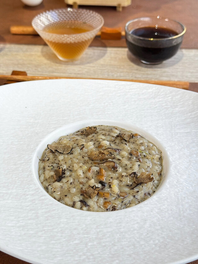 高雄素食餐廳│仙桃素的蔬食體驗│顛覆味蕾的素食饗宴，素食也能