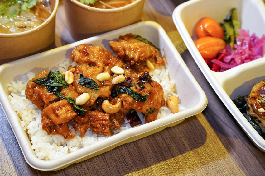 高雄素食便當推薦,仙桃素的高質感蔬食便當!初一十五身心都滿足 高雄素食便當推薦,仙桃素的高質感蔬食便當!初一十五身心都滿足