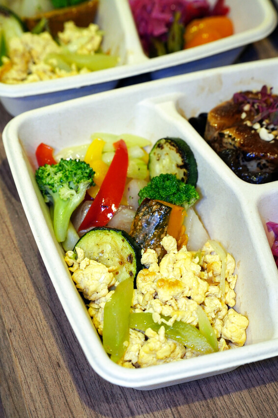 高雄素食便當推薦,仙桃素的高質感蔬食便當!初一十五身心都滿足 高雄素食便當推薦,仙桃素的高質感蔬食便當!初一十五身心都滿足