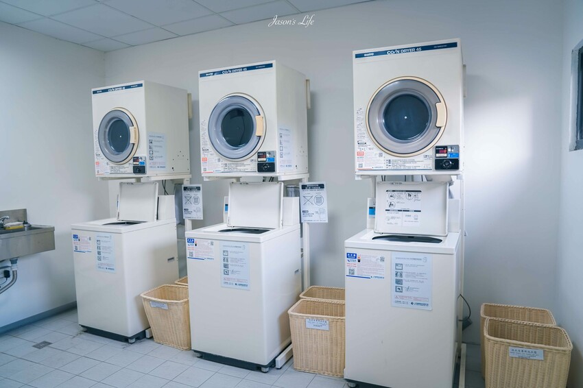 【台中梧棲｜住宿】台中震大金鬱金香酒店。近三井outlet、梧棲老街及高美濕地，Live Band演出，台中兩天一