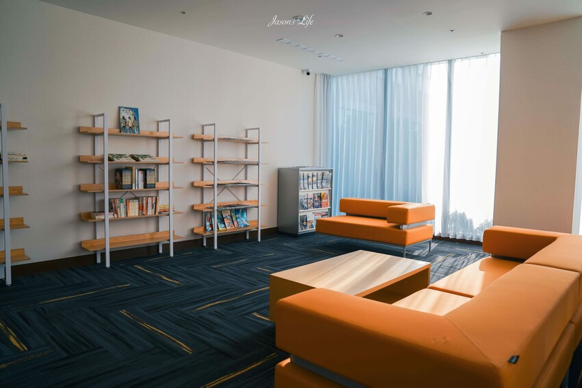 【台中梧棲｜住宿】台中震大金鬱金香酒店。近三井outlet、梧棲老街及高美濕地，Live Band演出，台中兩天一