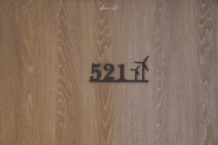 【台中梧棲｜住宿】台中震大金鬱金香酒店。近三井outlet、梧棲老街及高美濕地，Live Band演出，台中兩天一