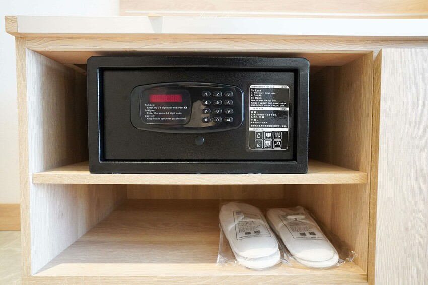 【台中梧棲｜住宿】台中震大金鬱金香酒店。近三井outlet、梧棲老街及高美濕地，Live Band演出，台中兩天一