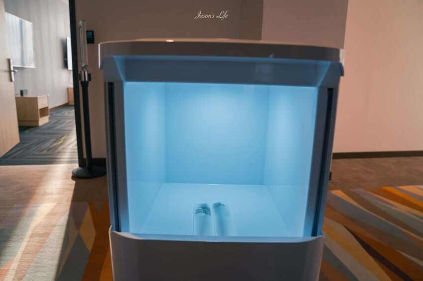 【台中梧棲｜住宿】台中震大金鬱金香酒店。近三井outlet、梧棲老街及高美濕地，Live Band演出，台中兩天一