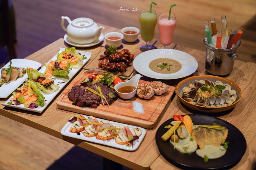 【台中梧棲｜住宿】台中震大金鬱金香酒店。近三井outlet、梧棲老街及高美濕地，Live Band演出，台中兩天一