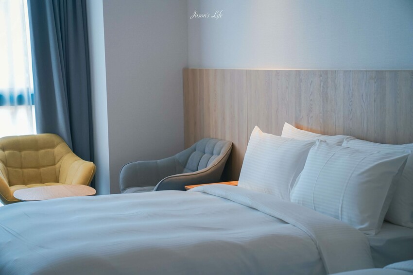 【台中梧棲｜住宿】台中震大金鬱金香酒店。近三井outlet、梧棲老街及高美濕地，Live Band演出，台中兩天一